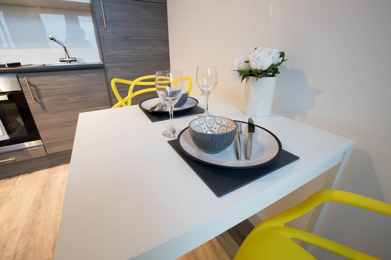 Caro Short - Parker Street 4*